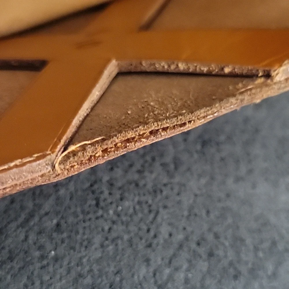 Handcrafted Leather Bill Holder